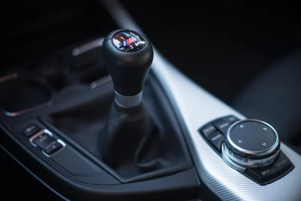 Kaszinó Mr Jack Vegas Android/iOS Alkalmazás